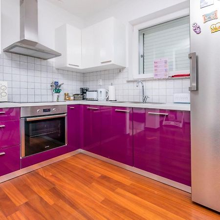 Apartment Belle Vue Примоштен Номер фото